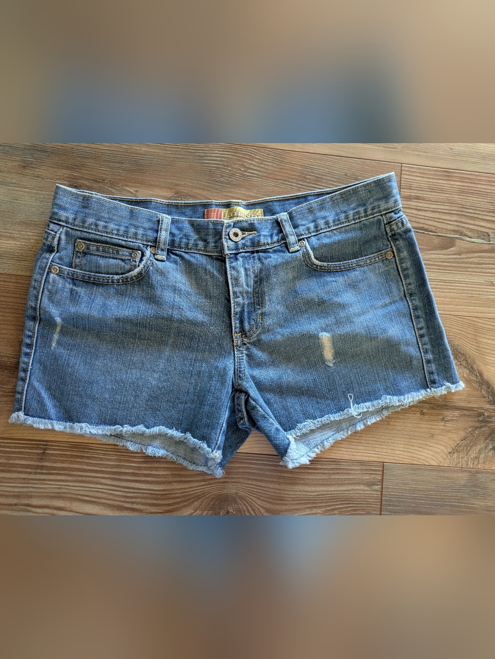 Vintage Old Navy Ultra Low Rise Denim Jean Shorts Light Medium Wash Women's 8